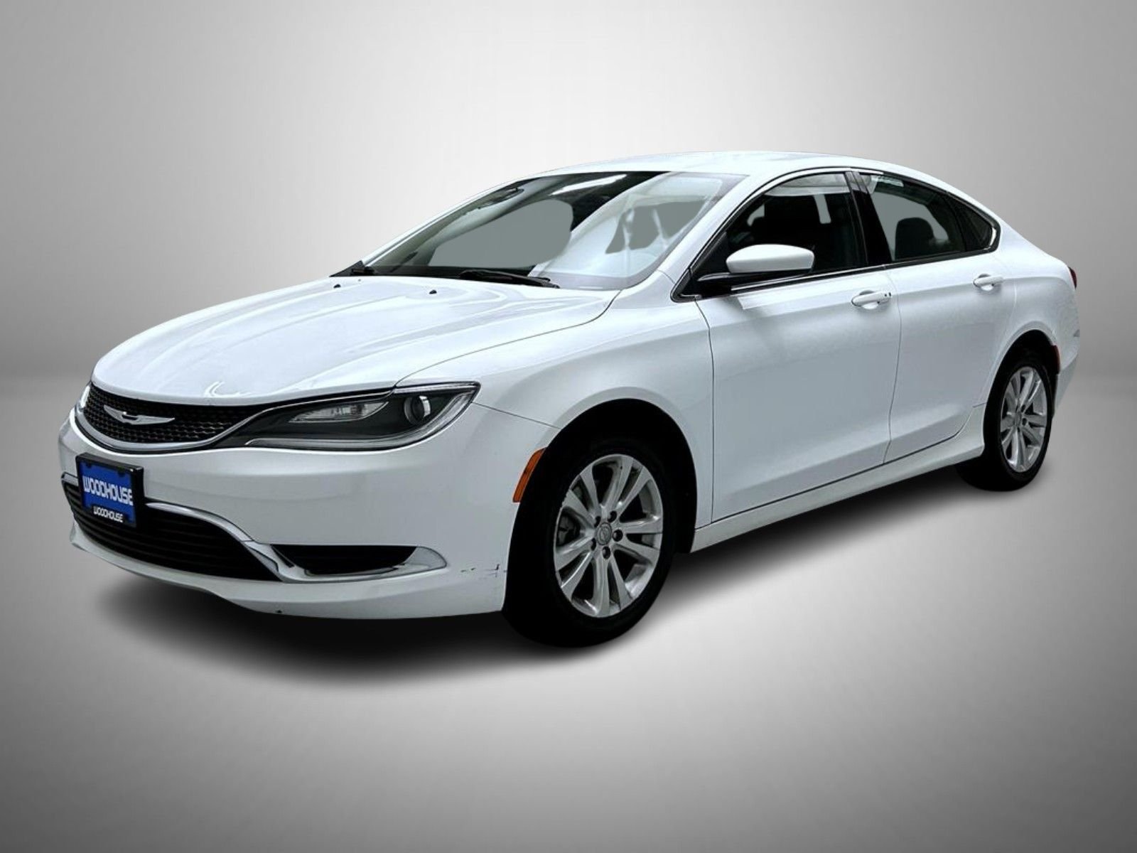 Used 2016 White Chrysler Limited image 1