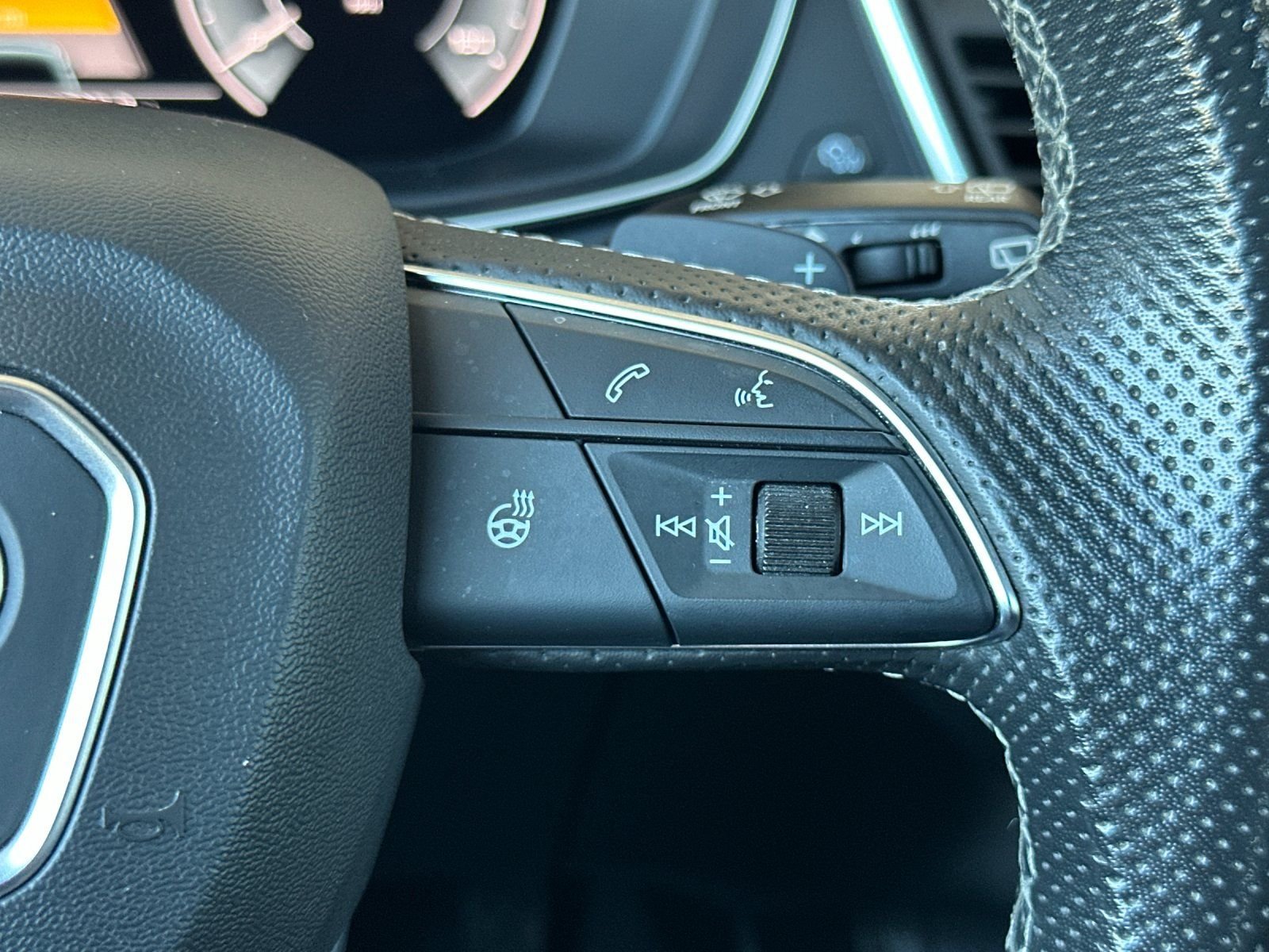 Used 2023 Gray Audi 55 Premium image 29