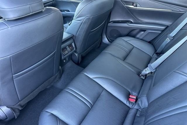 2026 Toyota Camry LE - Photo 15