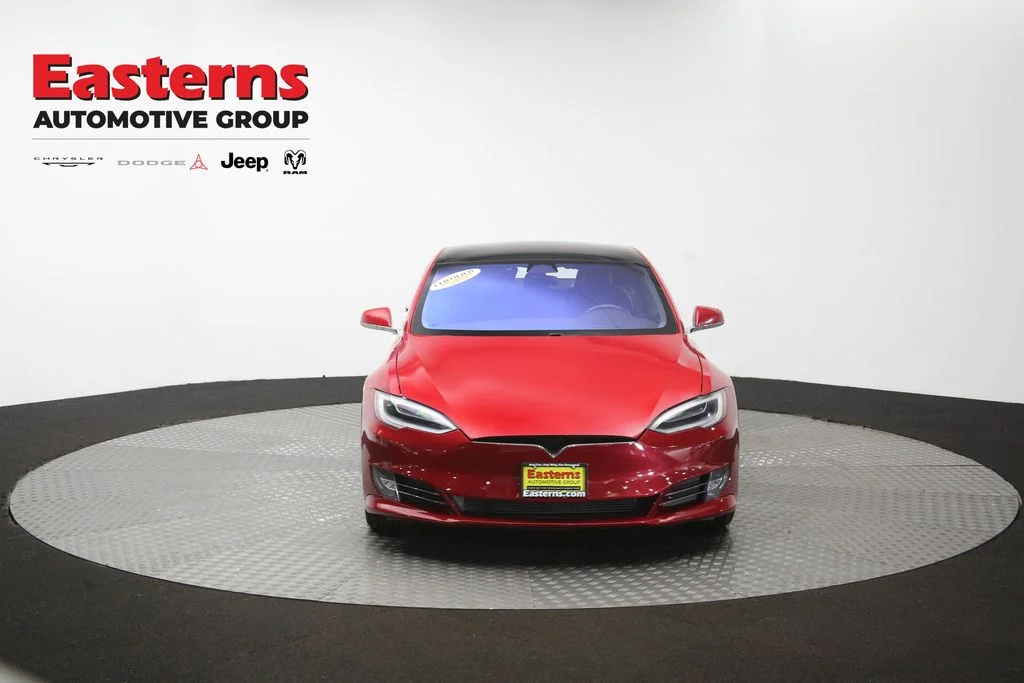 Used 2020 Red Tesla Long Range Plus image 48