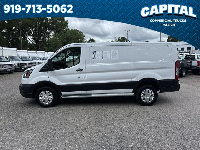 Used 2025 White Ford Base image 7