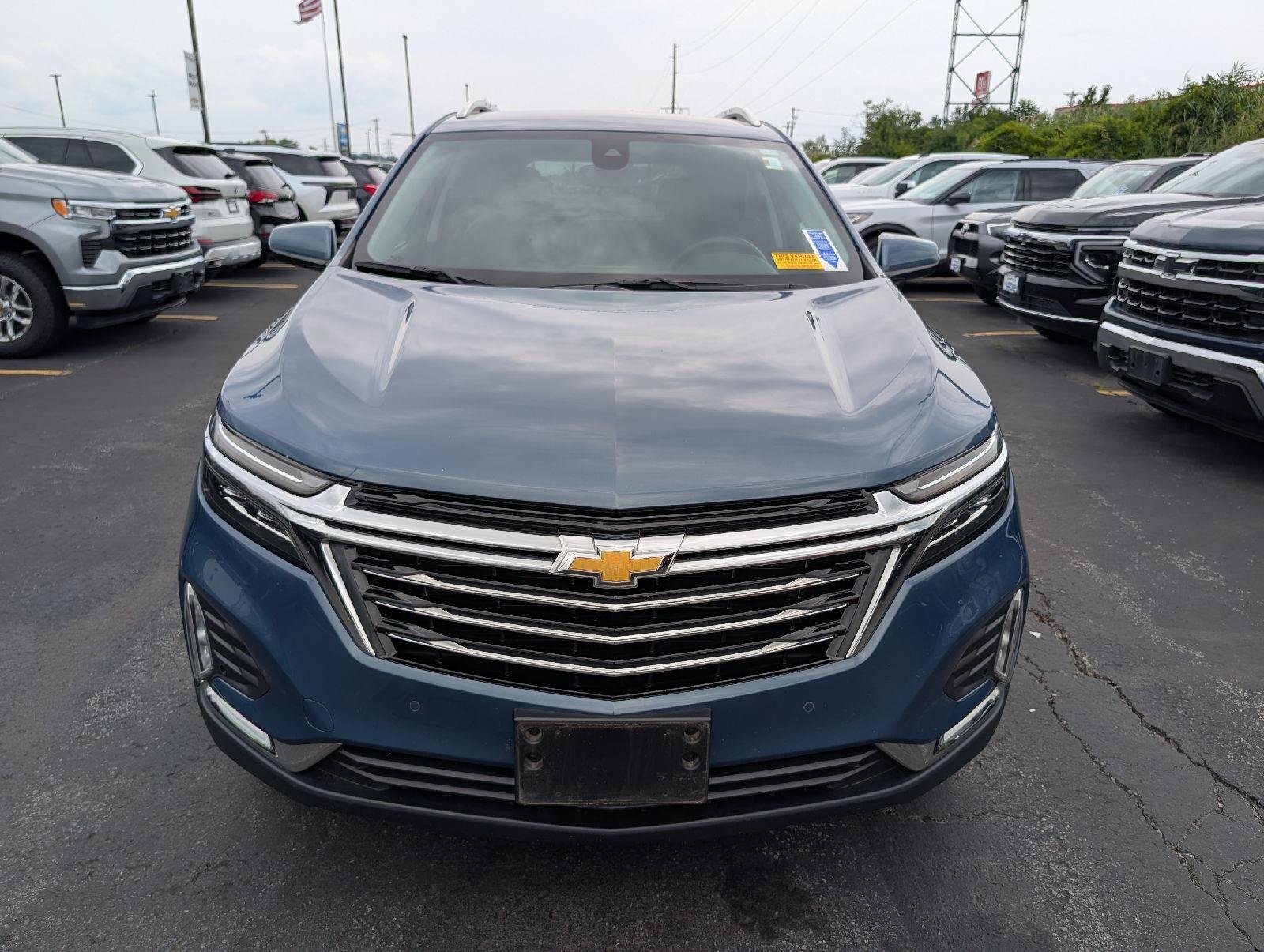 Used 2024 Lakeshore Blue Metallic Chevrolet Premier image 2