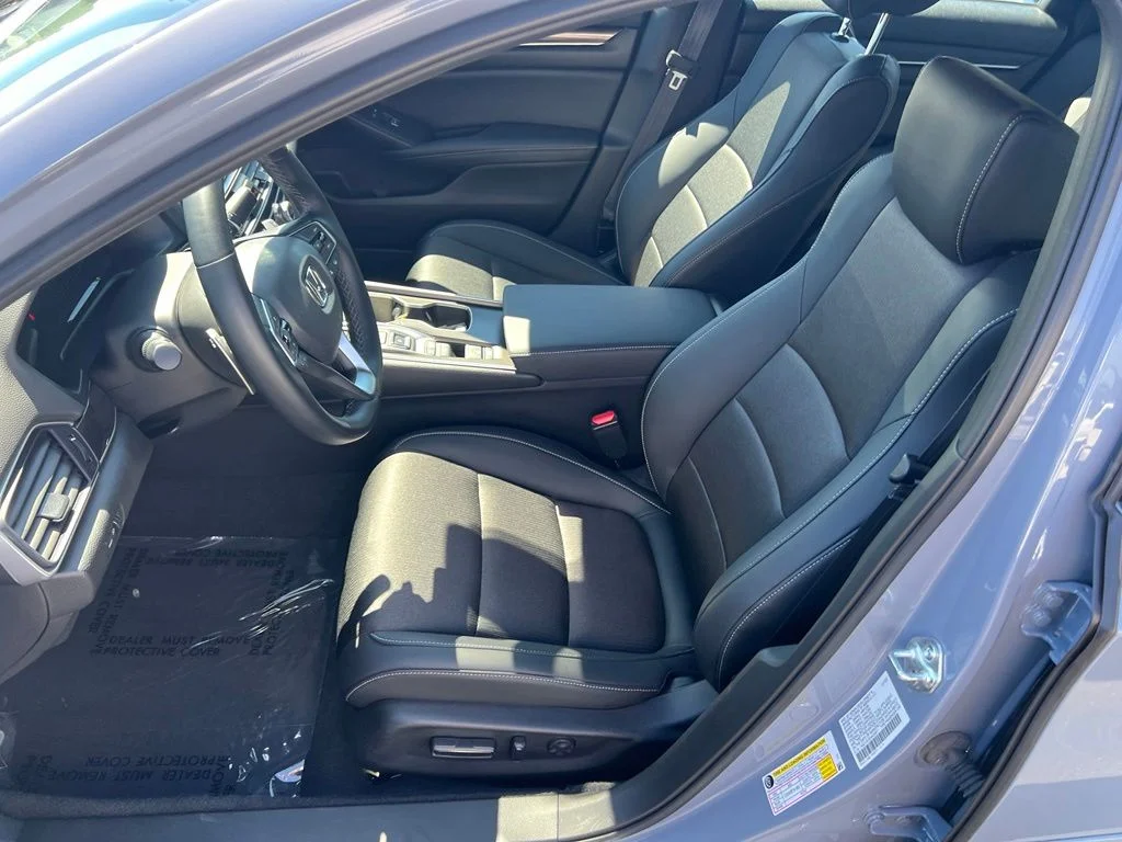 Used 2022 Sonic Gray Pearl Honda Sport image 12