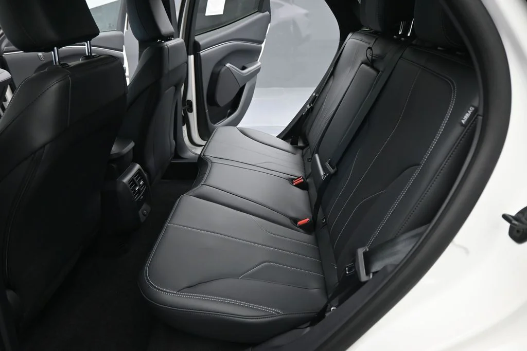 New 2026 Star White Metallic Tri-coat Ford Select image 17