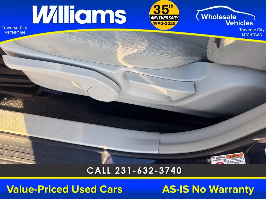 Used 2012 Indigo Subaru 2.5i image 26