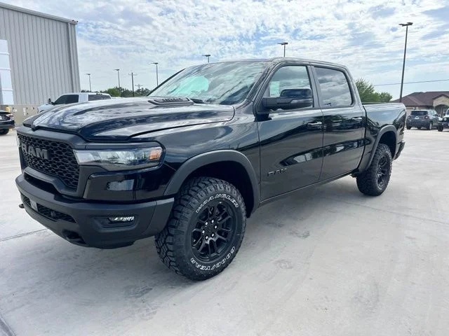 New 2027 Diamond Black Crystal Pearl-Coat Exterior Paint RAM Rebel image 3