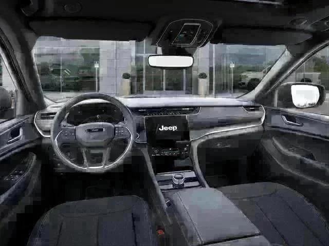 New 2025 Bright White Clear-Coat Exterior Paint Jeep Laredo X image 72