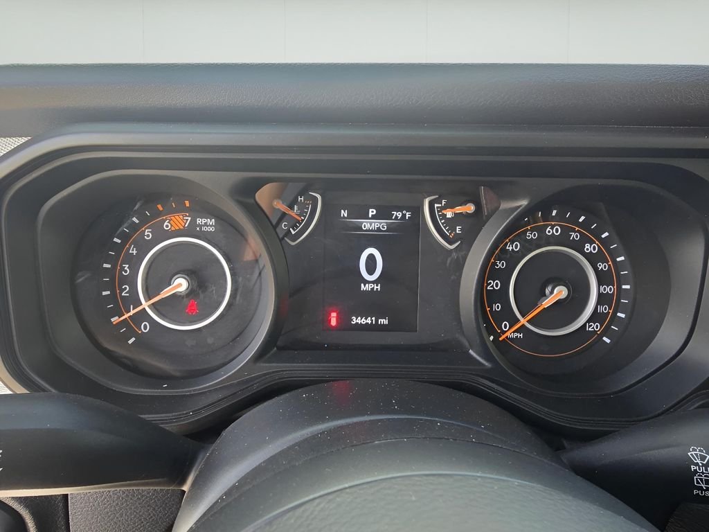 Used 2025 Bright White Clearcoat Jeep Sport S image 23
