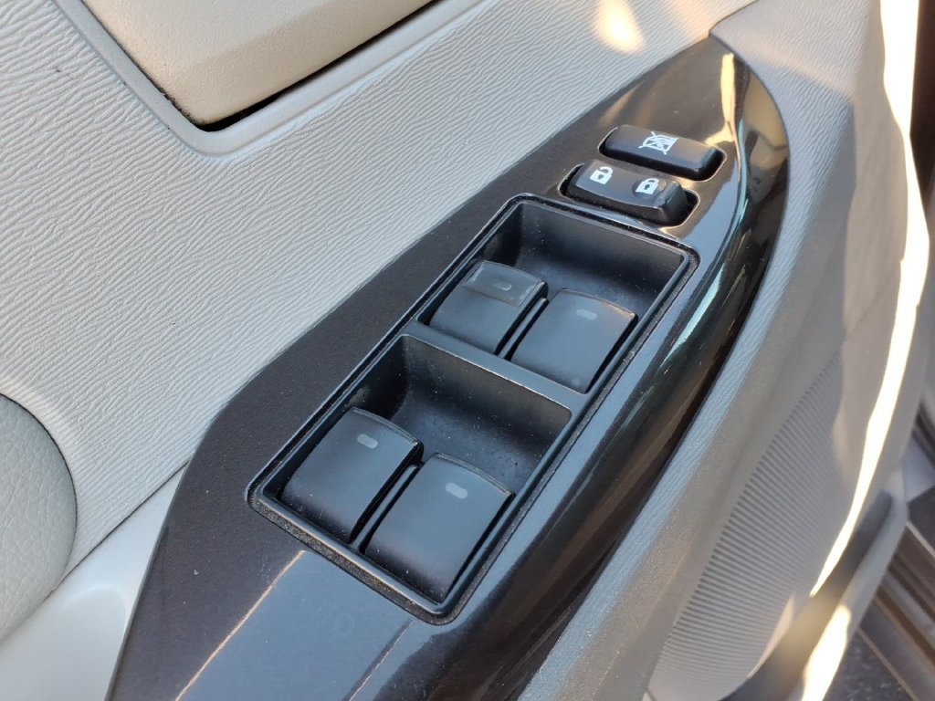 Used 2012 Predawn Gray Mica Toyota Base image 6