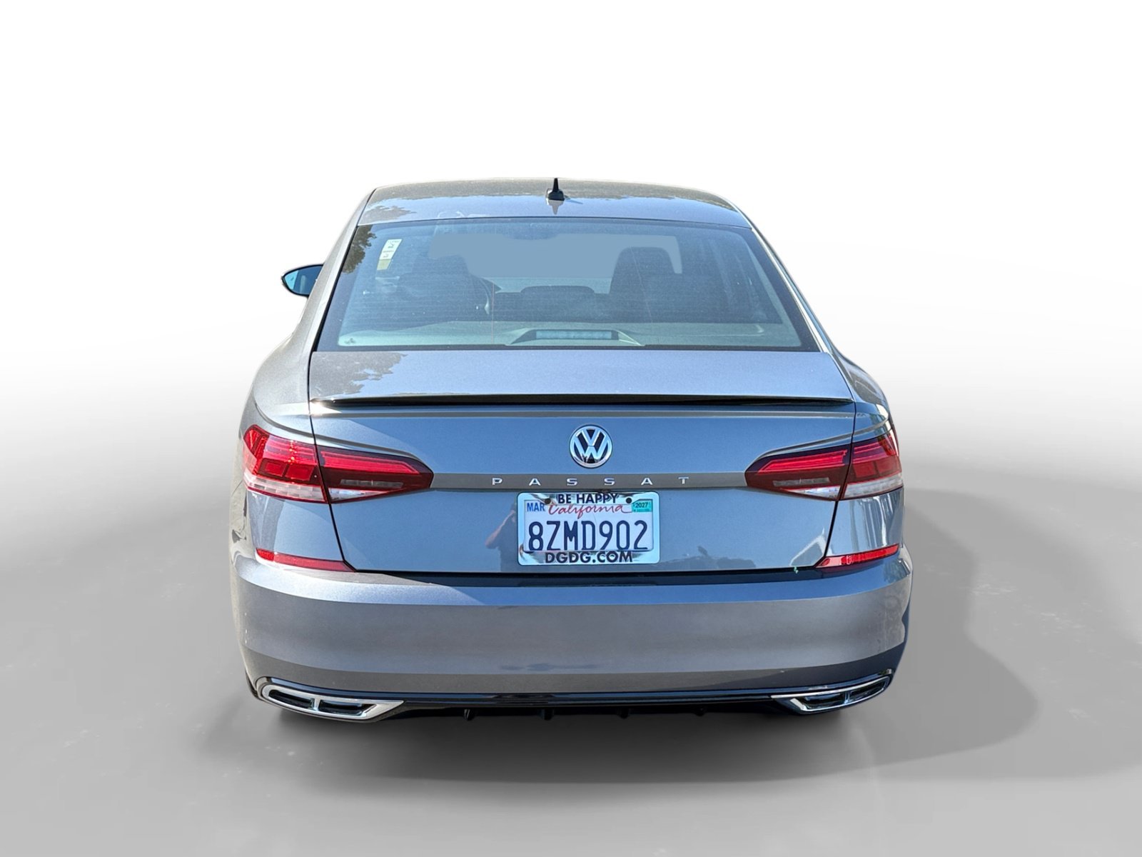 Used 2022 Platinum Gray Metallic Volkswagen 2.0T R-Line image 4