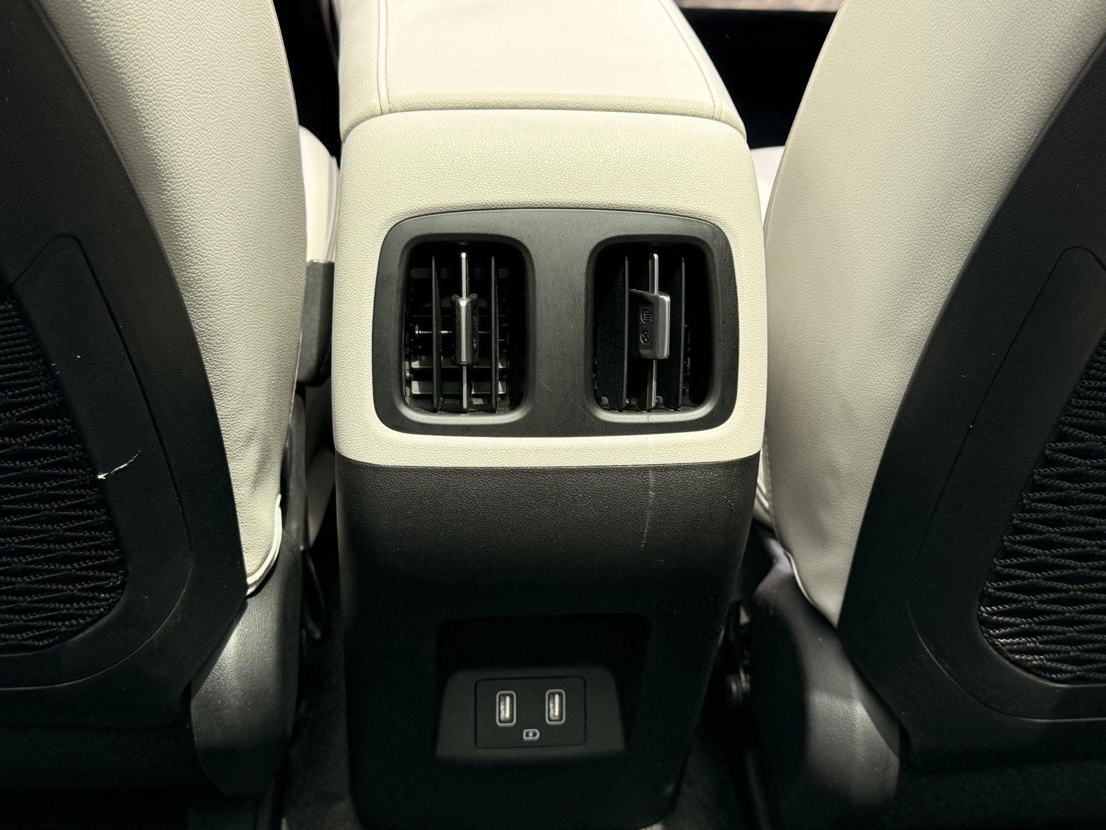 Used 2022 Portofino Gray Hyundai Limited image 22