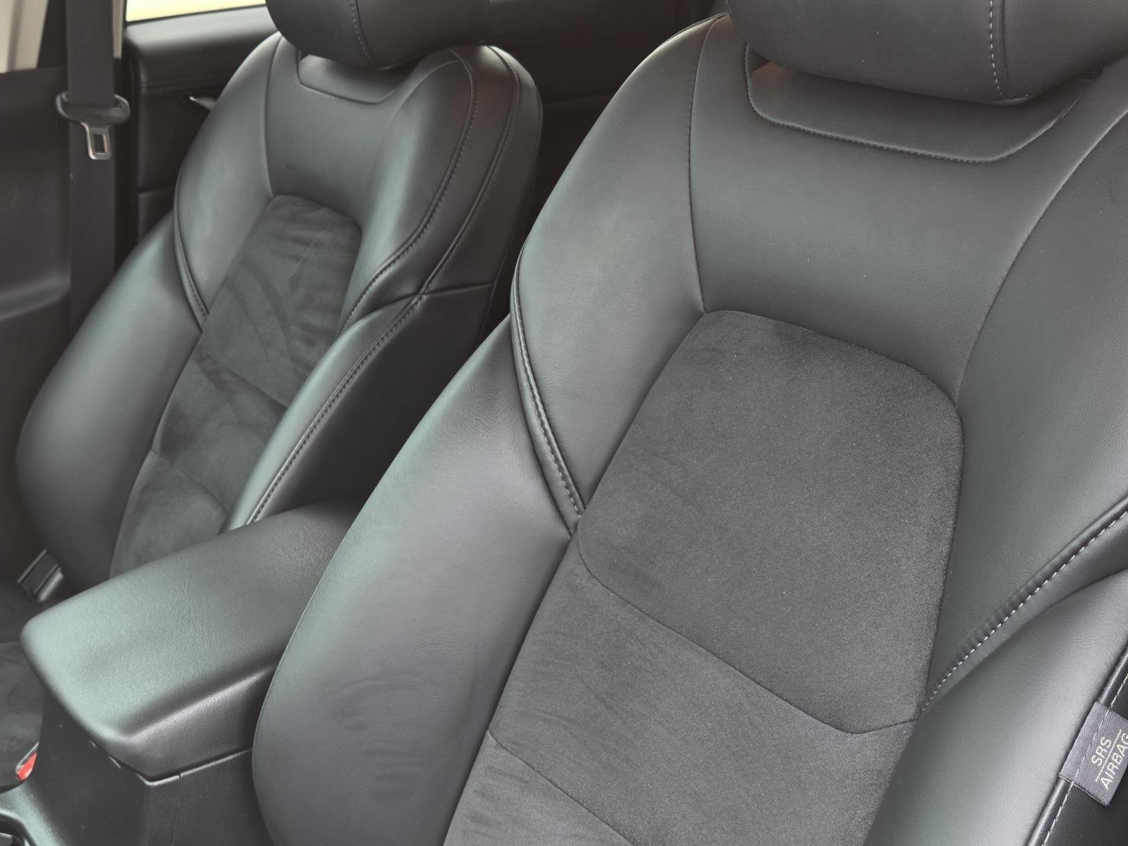 Used 2020 Sonic Silver Metallic Mazda Touring image 31