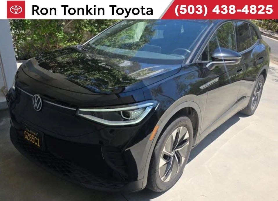 Used 2022 Black Metallic Volkswagen Pro S image 1