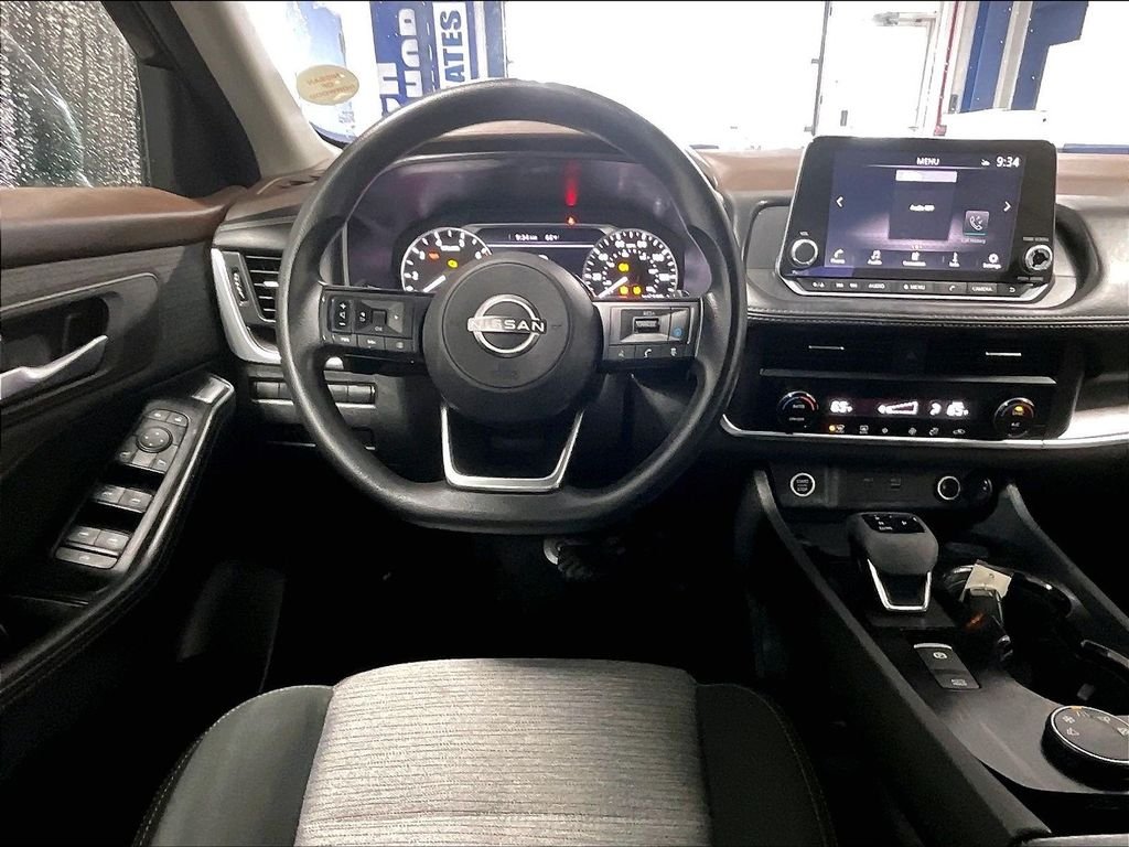 Used 2023 Black Nissan SV image 17