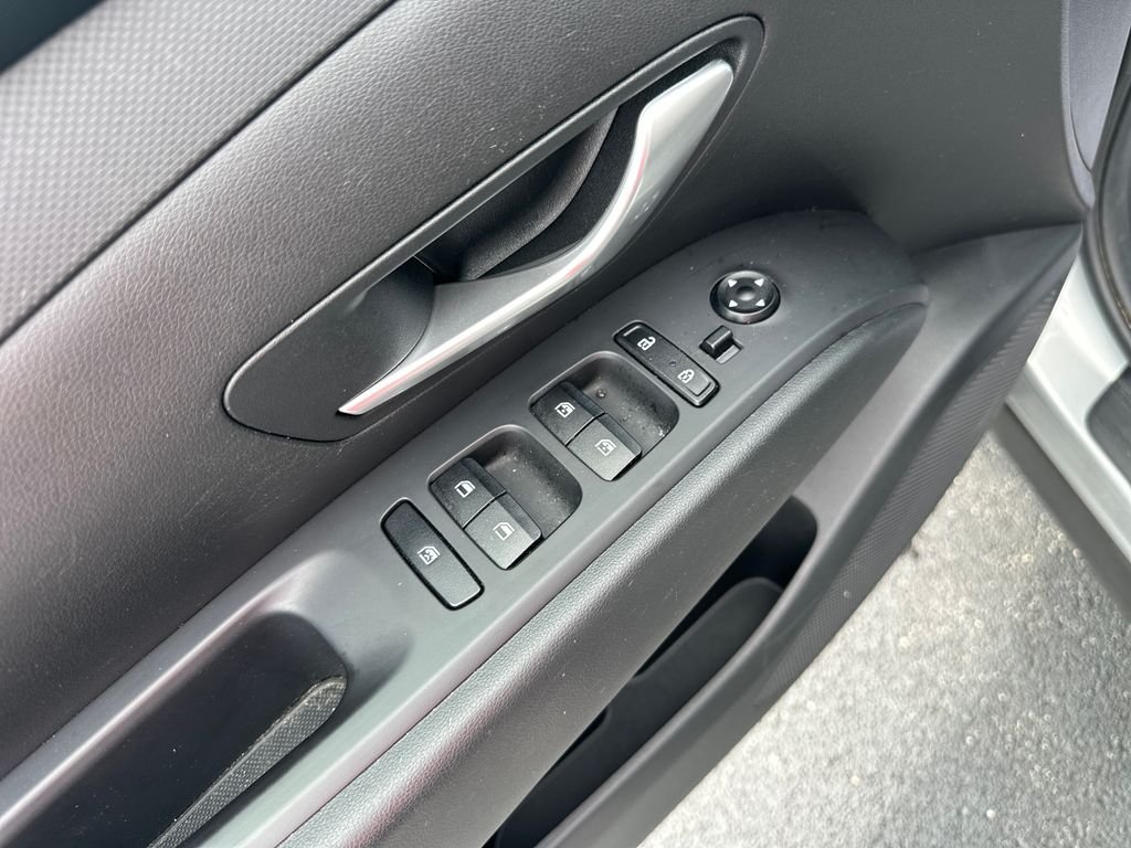 Used 2024 Silver Hyundai SEL image 11