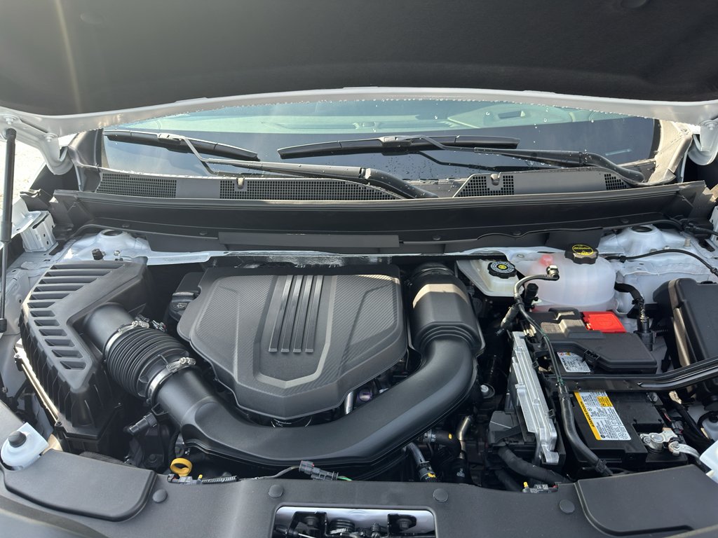 2027 Chevrolet Traverse LT - Photo 31