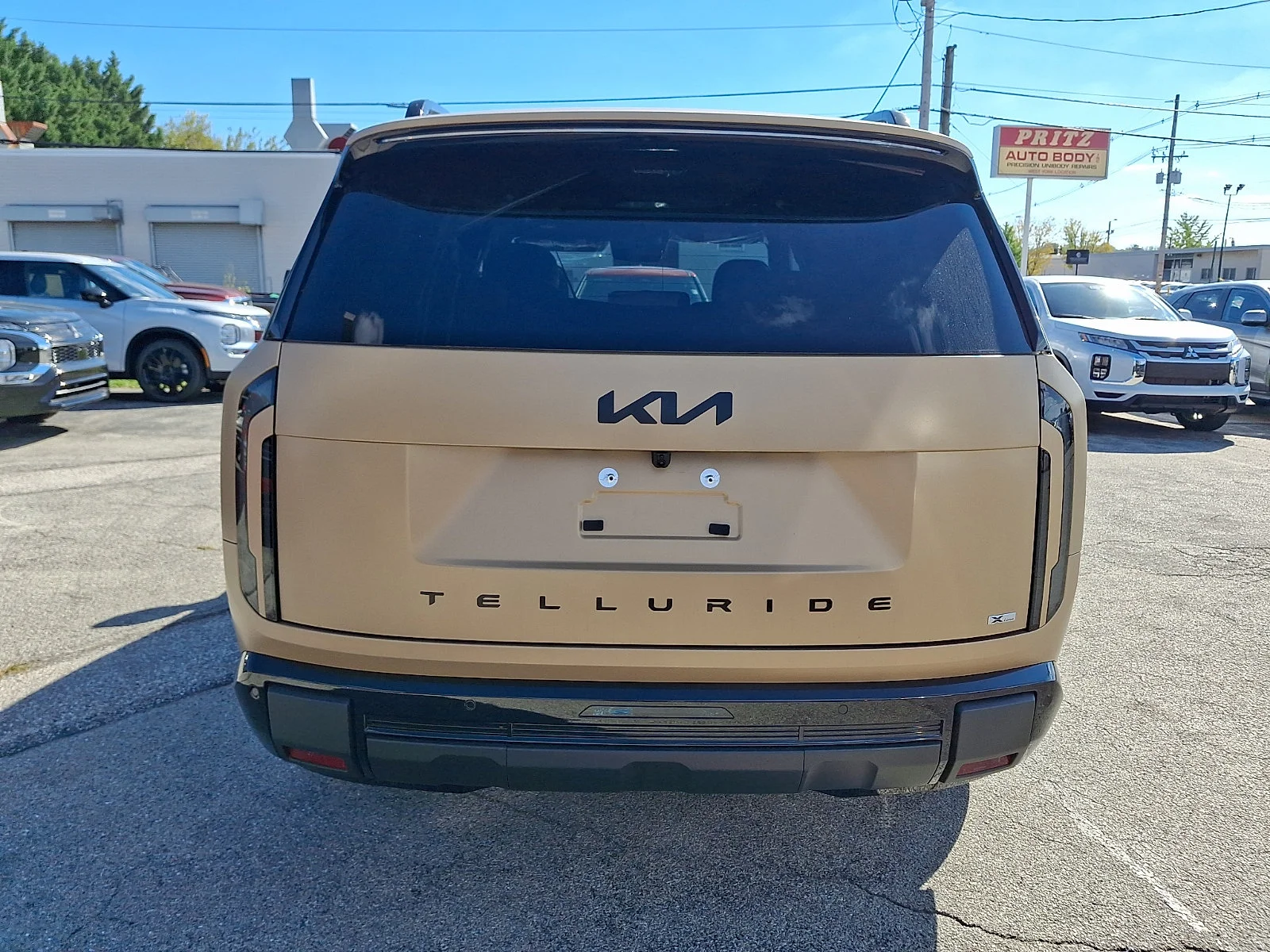 New 2027 Brown Kia X-Line EX image 6