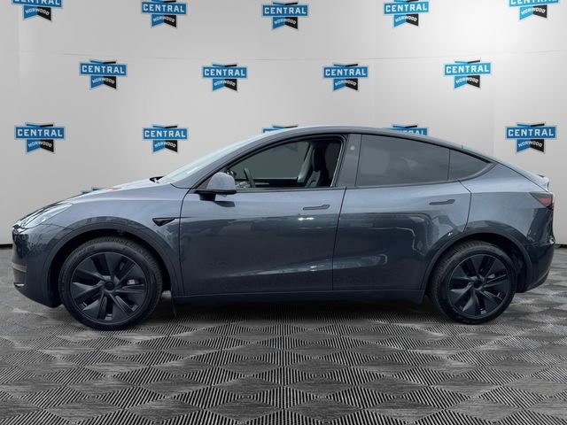 Used 2024 Tesla Model Y Long Range with VIN 7SAYGDEE9RA296483 for sale in Norwood, MA