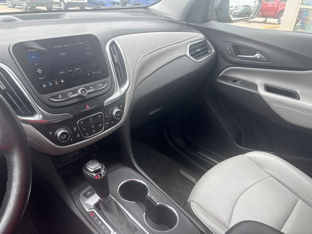 Used 2020 Midnight Blue Metallic Chevrolet Premier image 23