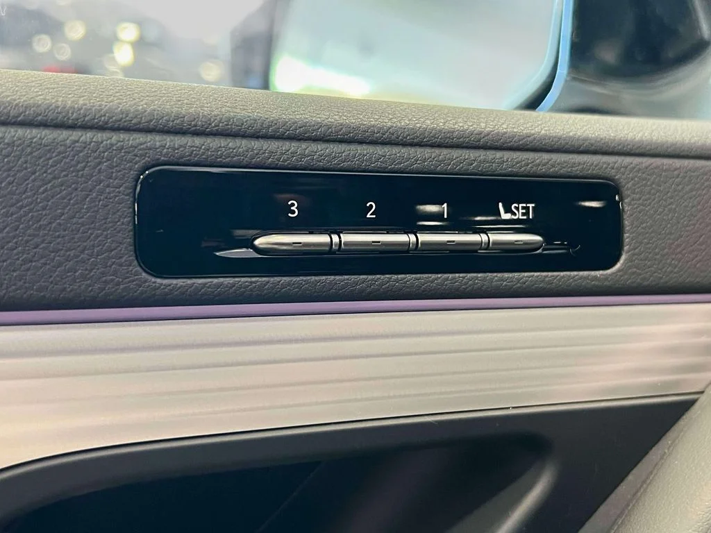 2026 Lexus LX 700h F-Sport - Photo 18