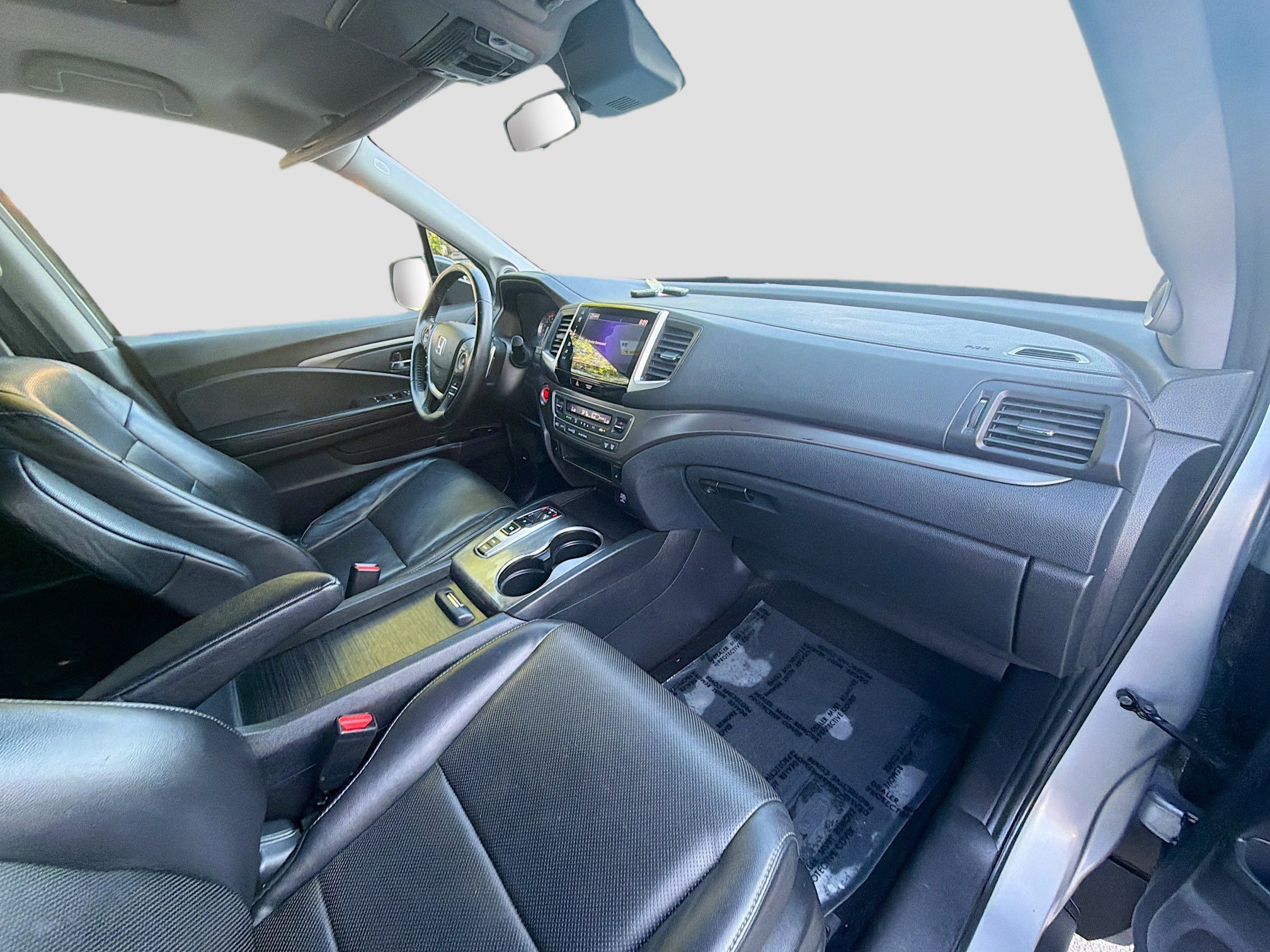 Used 2020 Silver Honda RTL image 30