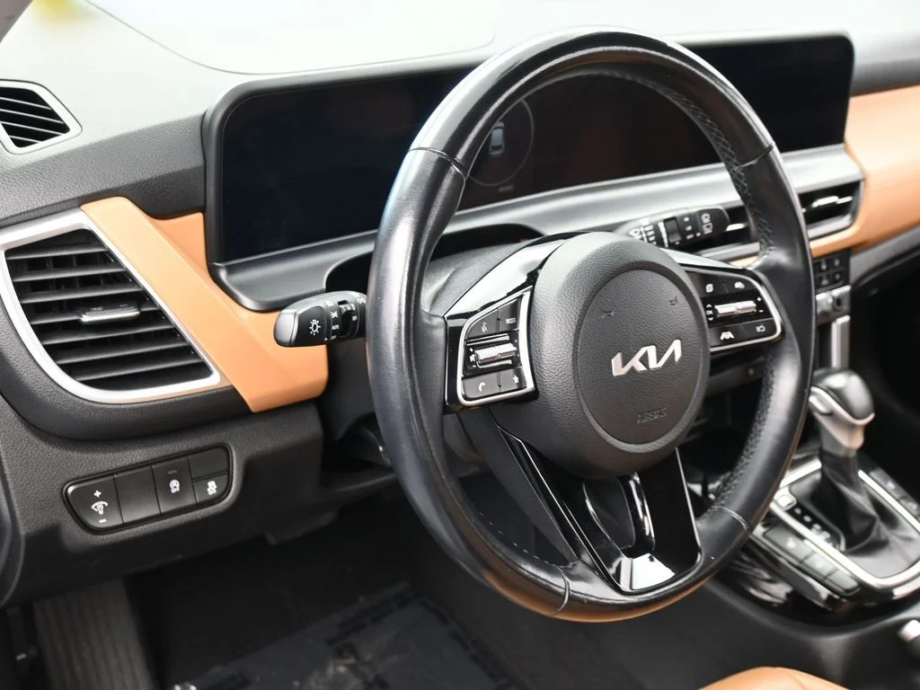 Used 2024 Dark Ocean Blue Kia EX image 15