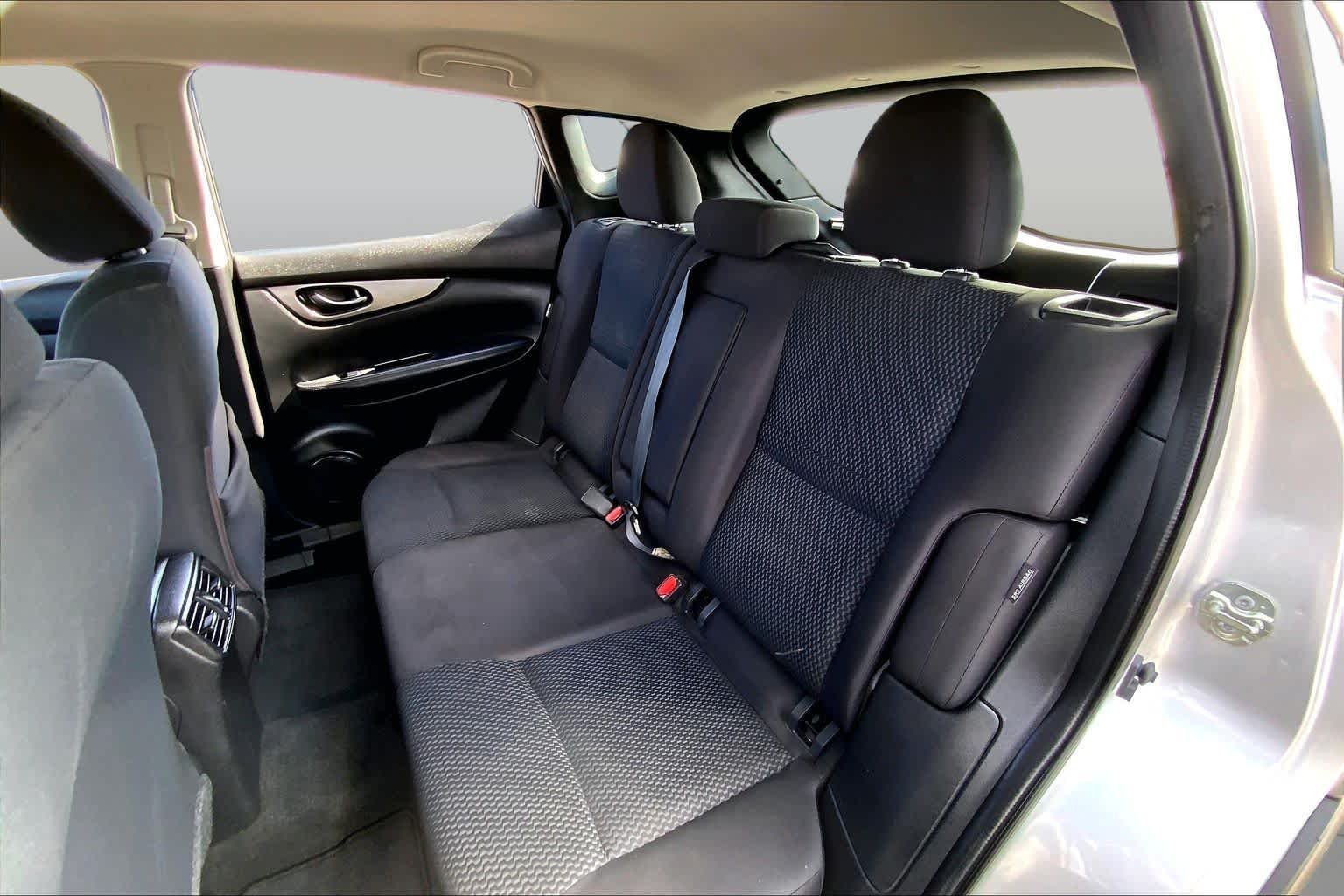 Used 2021 Brilliant Silver Metallic Nissan S image 21