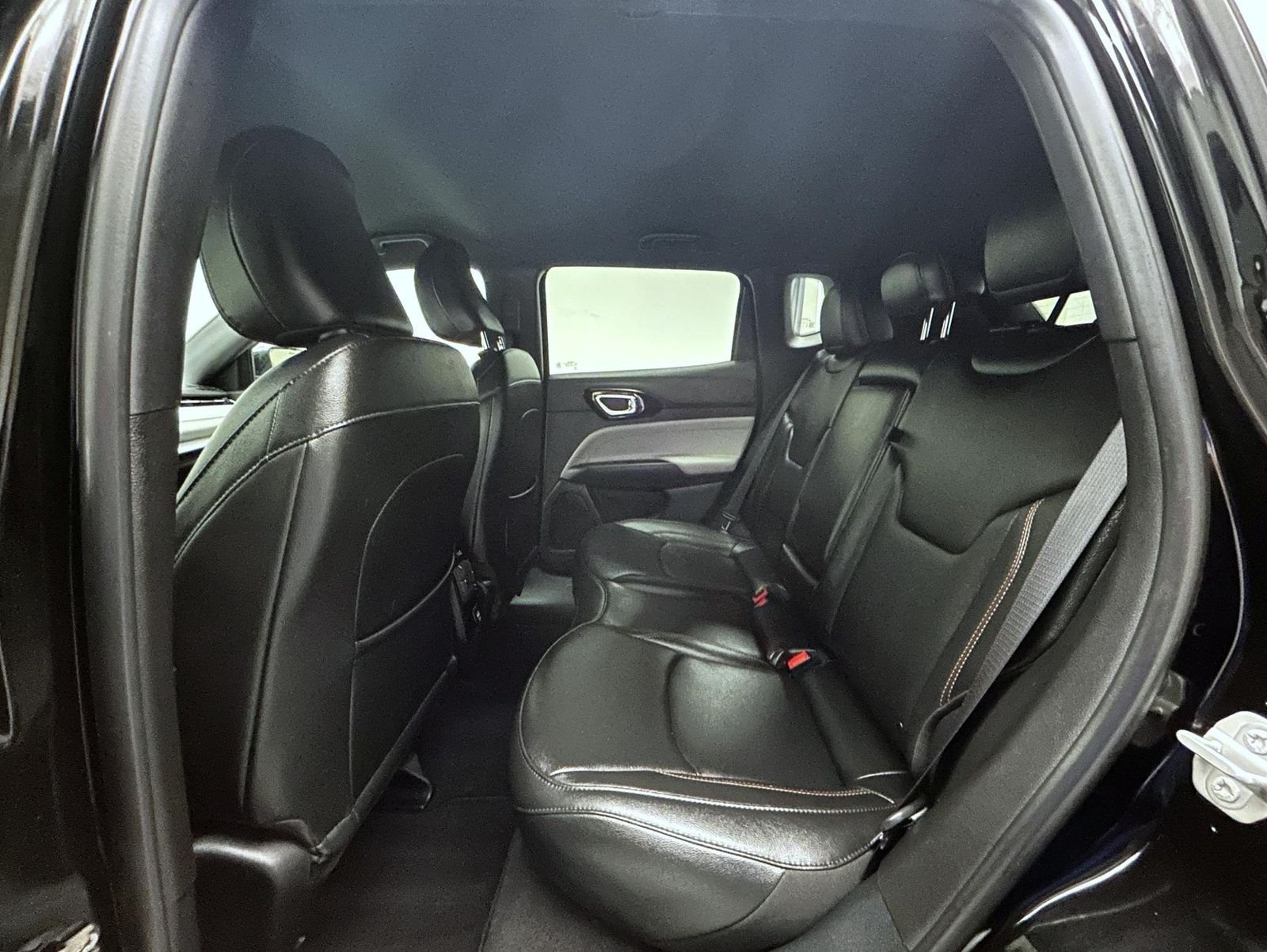 Used 2024 Black Jeep Limited image 19