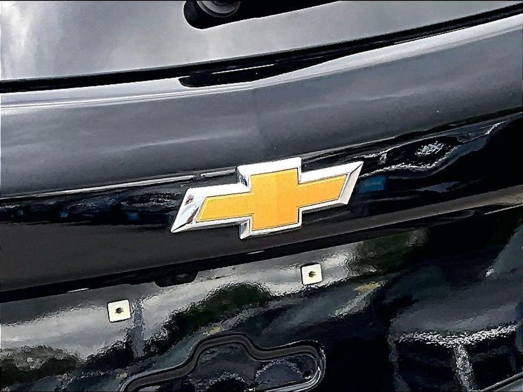 Used 2023 Black Chevrolet LT image 26