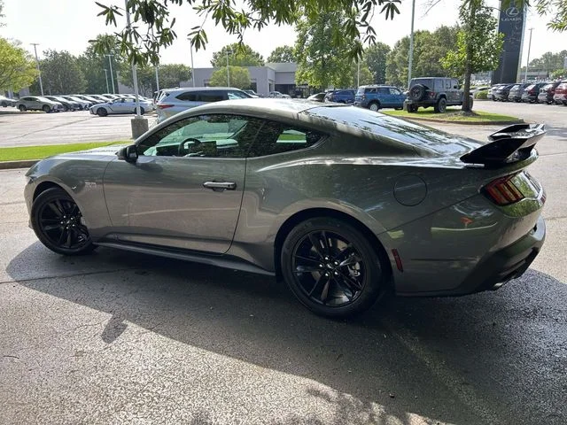 Used 2025 Gray Metallic Ford GT image 4
