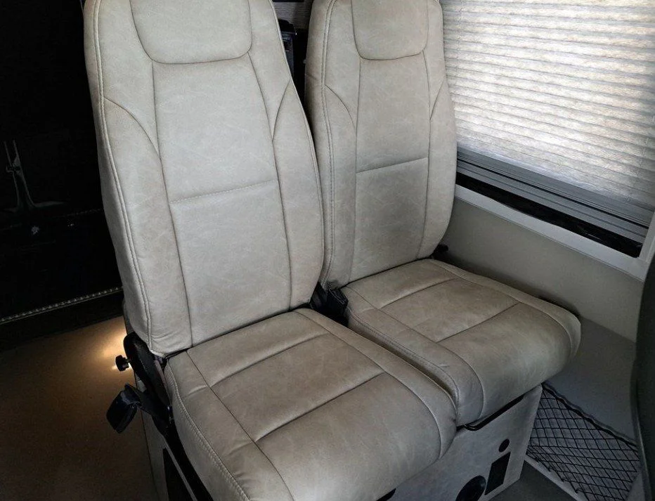 Used 2024 Gray Mercedes-Benz LAUNCH 19Y image 16
