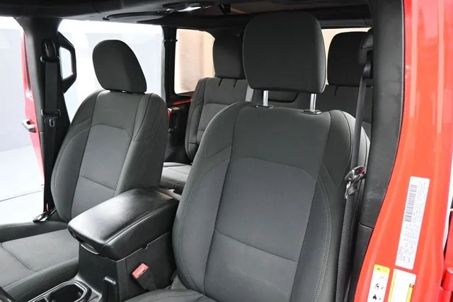 Used 2018 Red Jeep Unlimited Sport S image 29