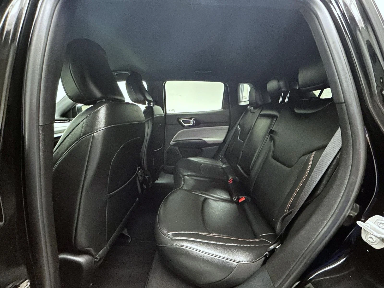 Used 2024 Black Jeep Limited image 19