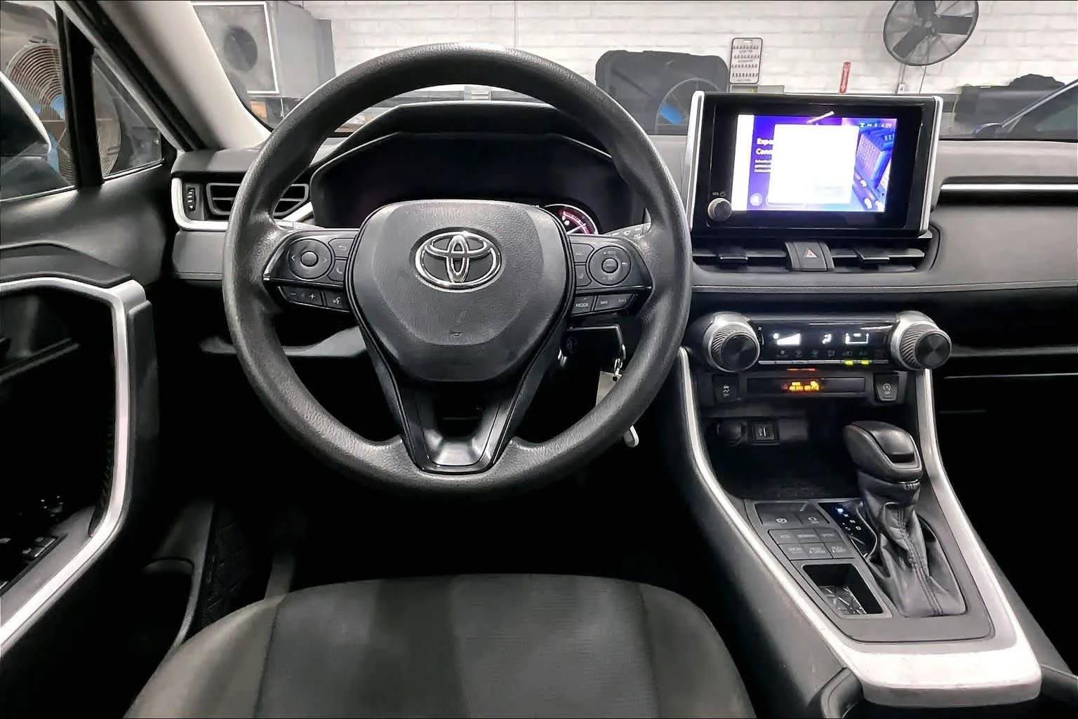 Used 2023 Ice Cap Toyota LE image 6