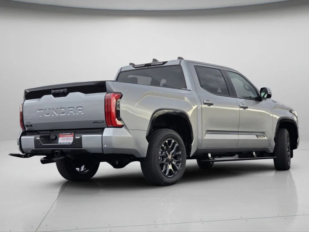 2026 Toyota Tundra Platinum - Photo 29
