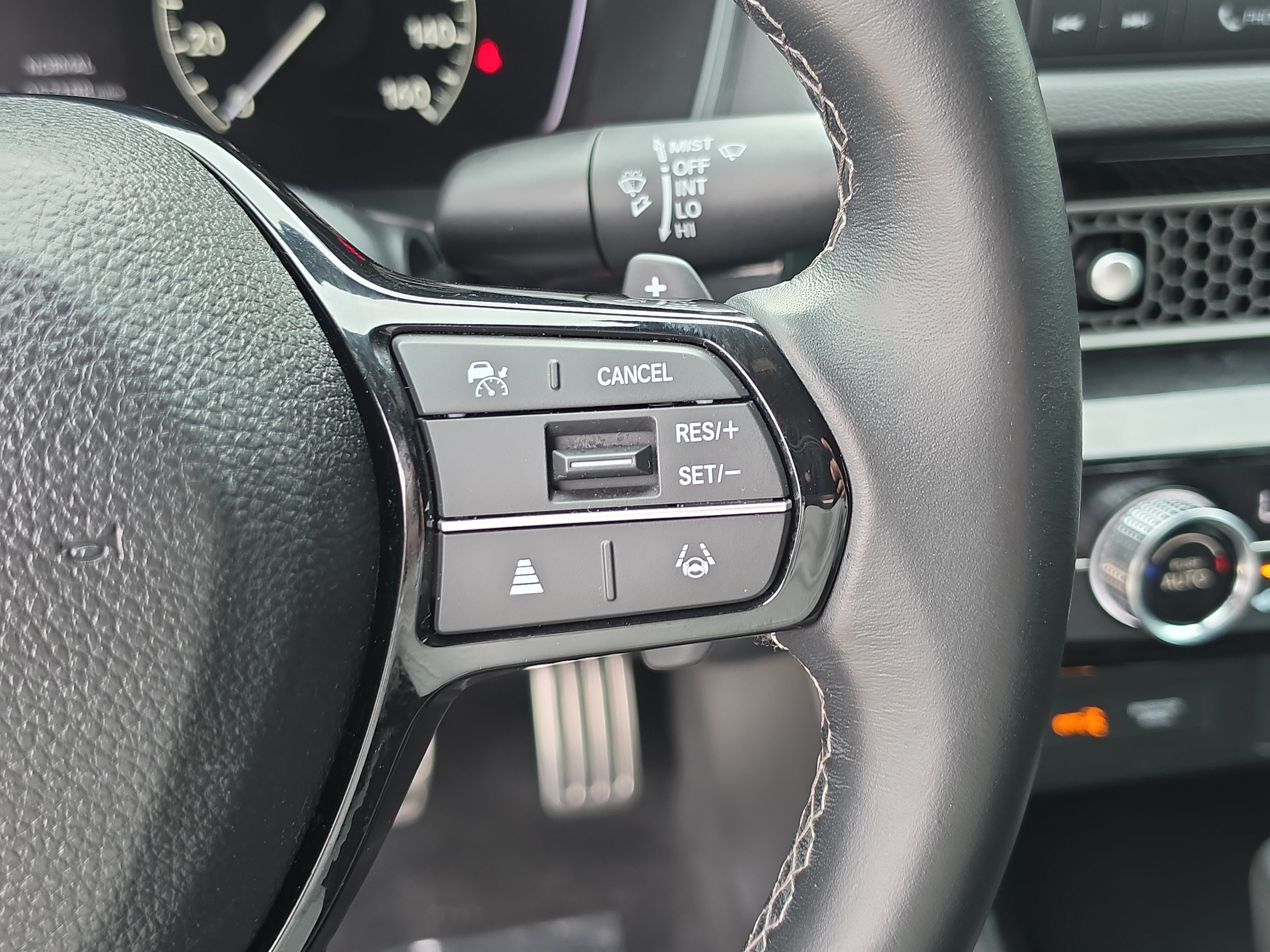 Used 2024 Morning Mist Metallic Honda Sport image 31