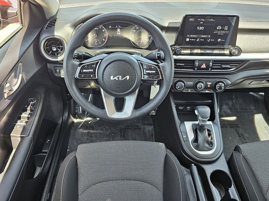 Used 2022 Red Kia LXS image 23