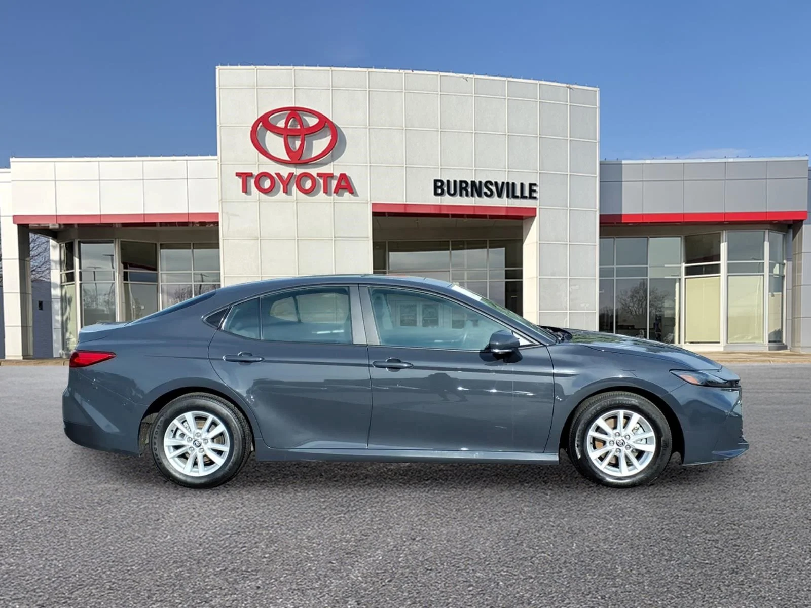 Certified Used 2025  Toyota LE image 2