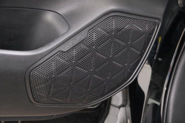 Certified Used 2025 MIDNIGHT BLACK METALLIC Toyota  image 27