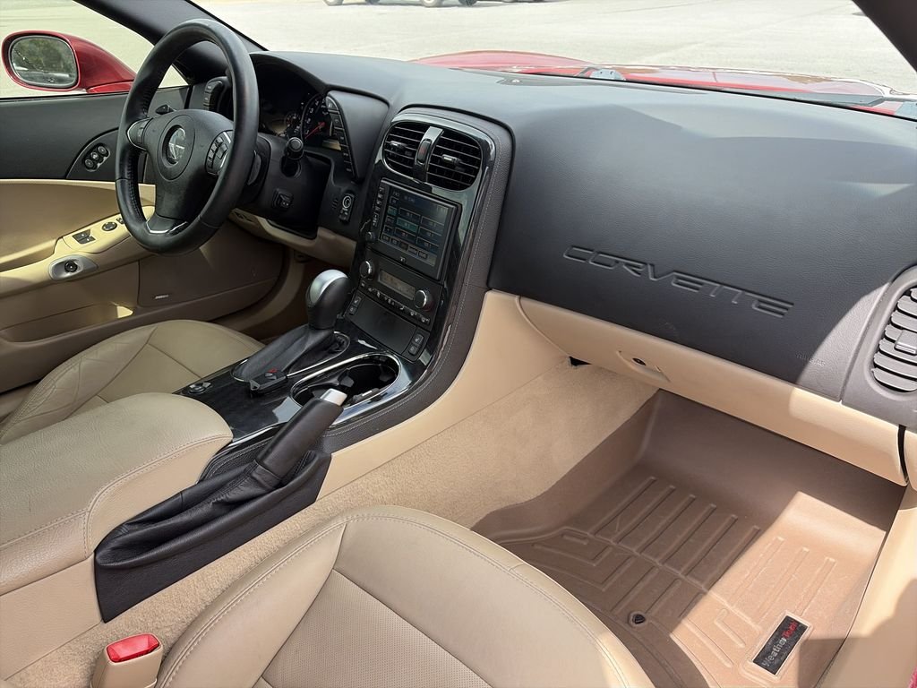 Used 2012 Red Chevrolet Grand Sport image 27