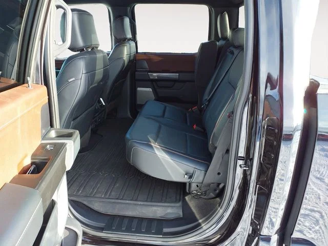 Used 2023 Agate Black Metallic Ford Lariat image 13