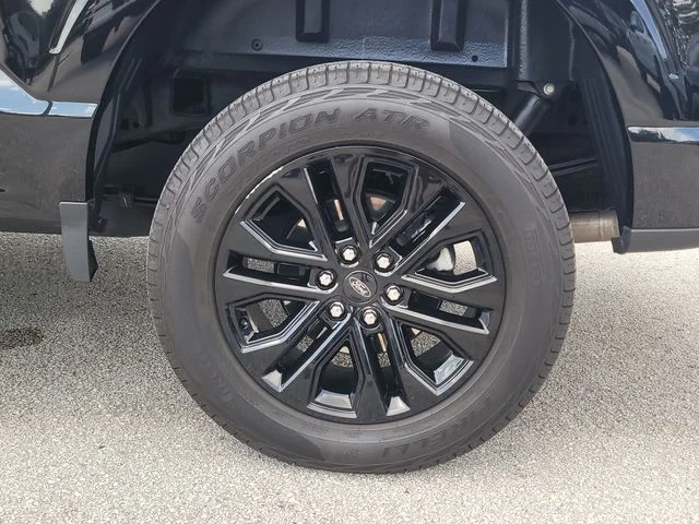 Used 2025 Black Ford XLT image 8