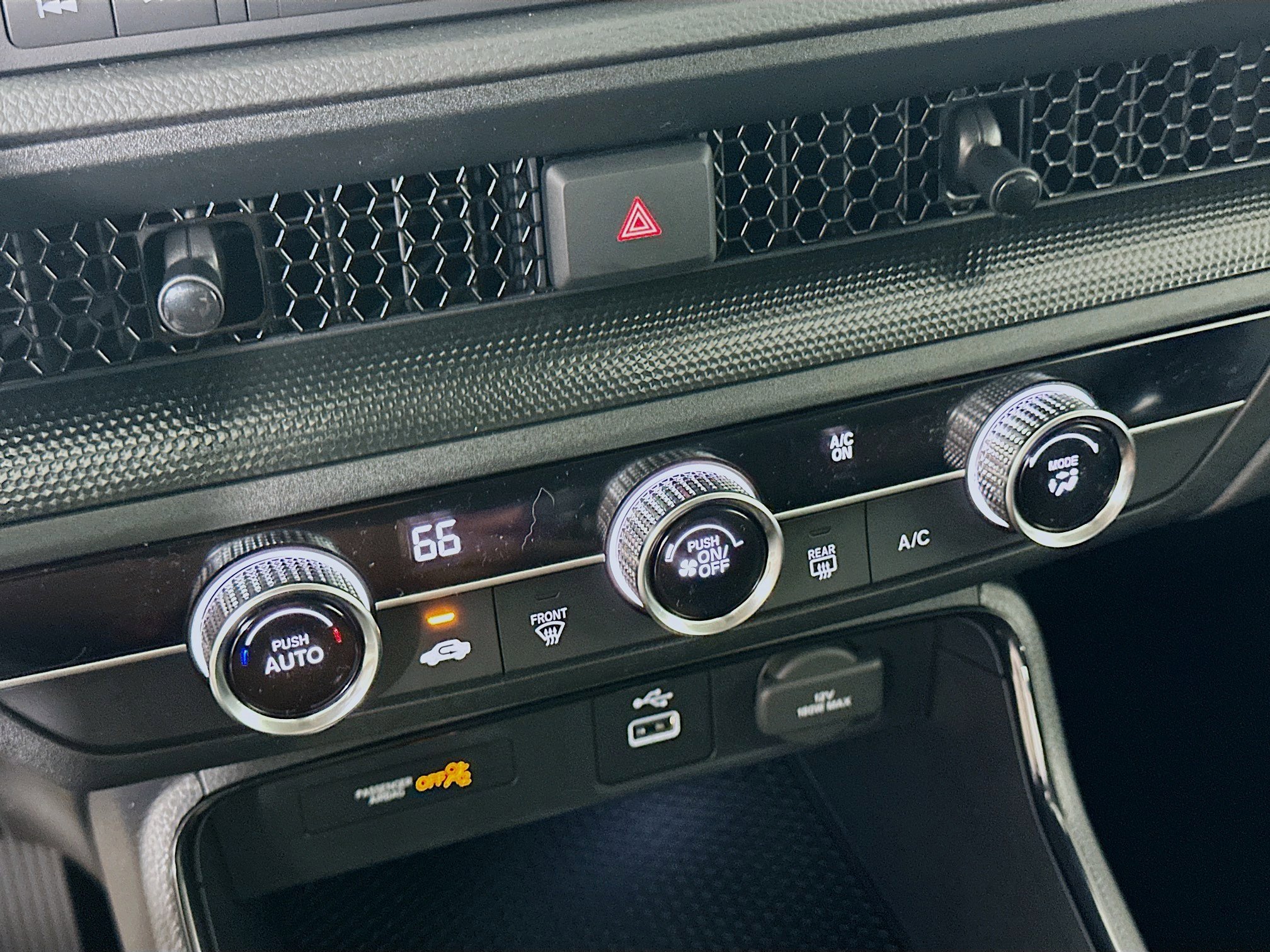 2025 Honda CR-V LX - Photo 12