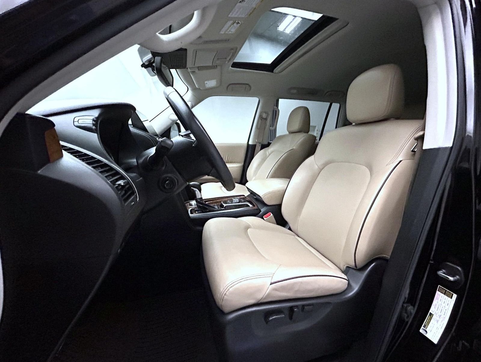 Used 2023 Black Nissan SL image 10