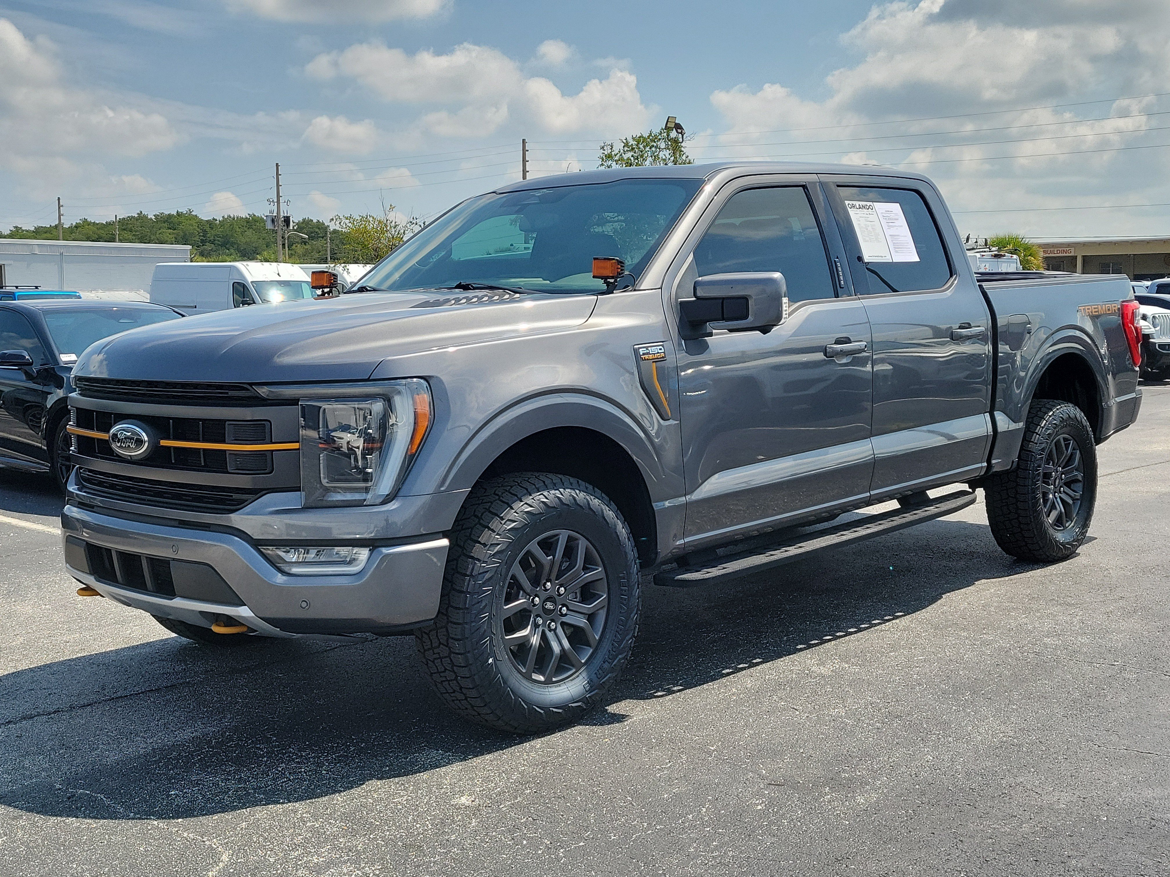 Used 2023 Gray Metallic Ford Tremor image 3