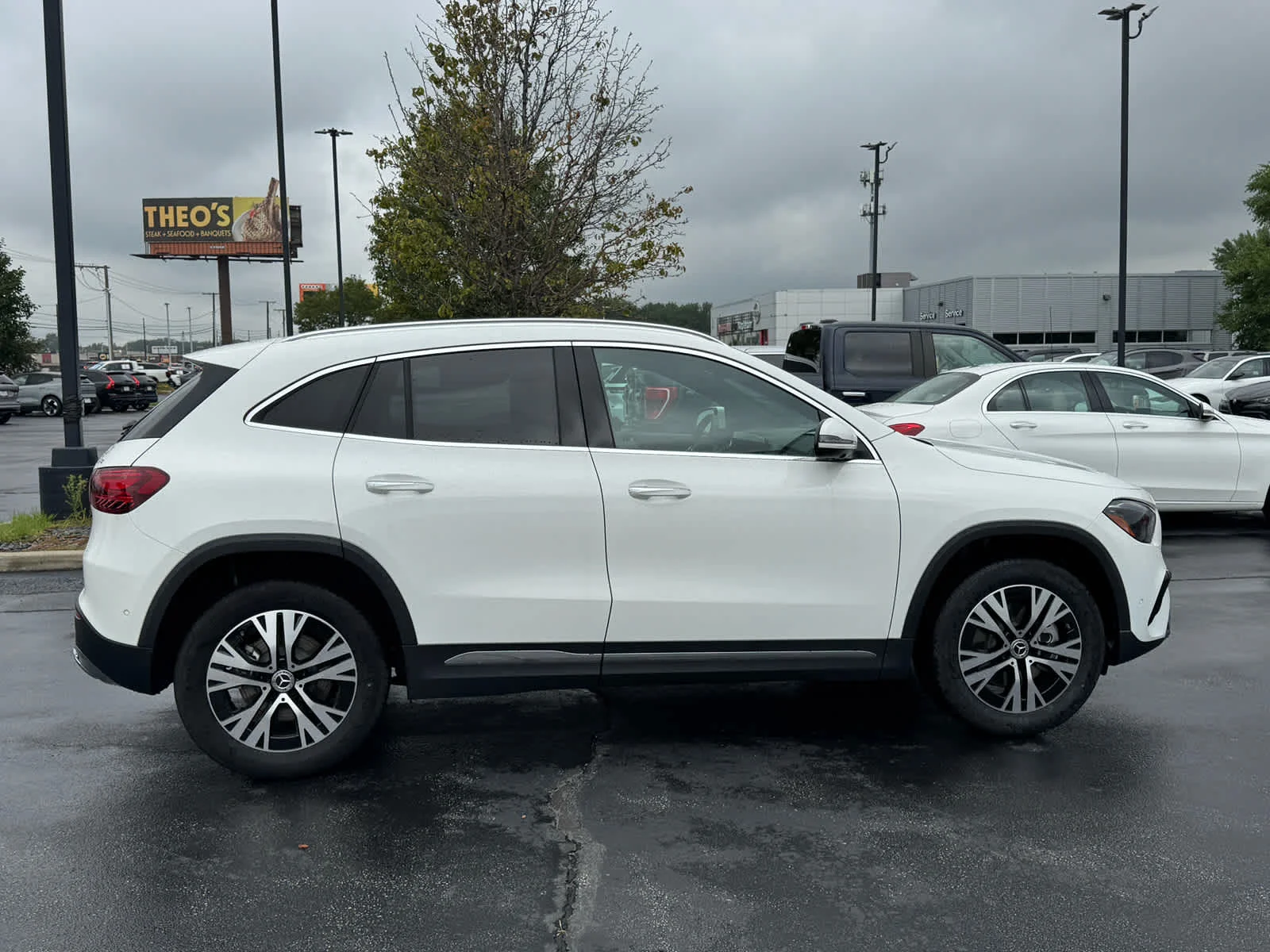 2026 Mercedes-Benz GLA GLA 250 - Photo 9