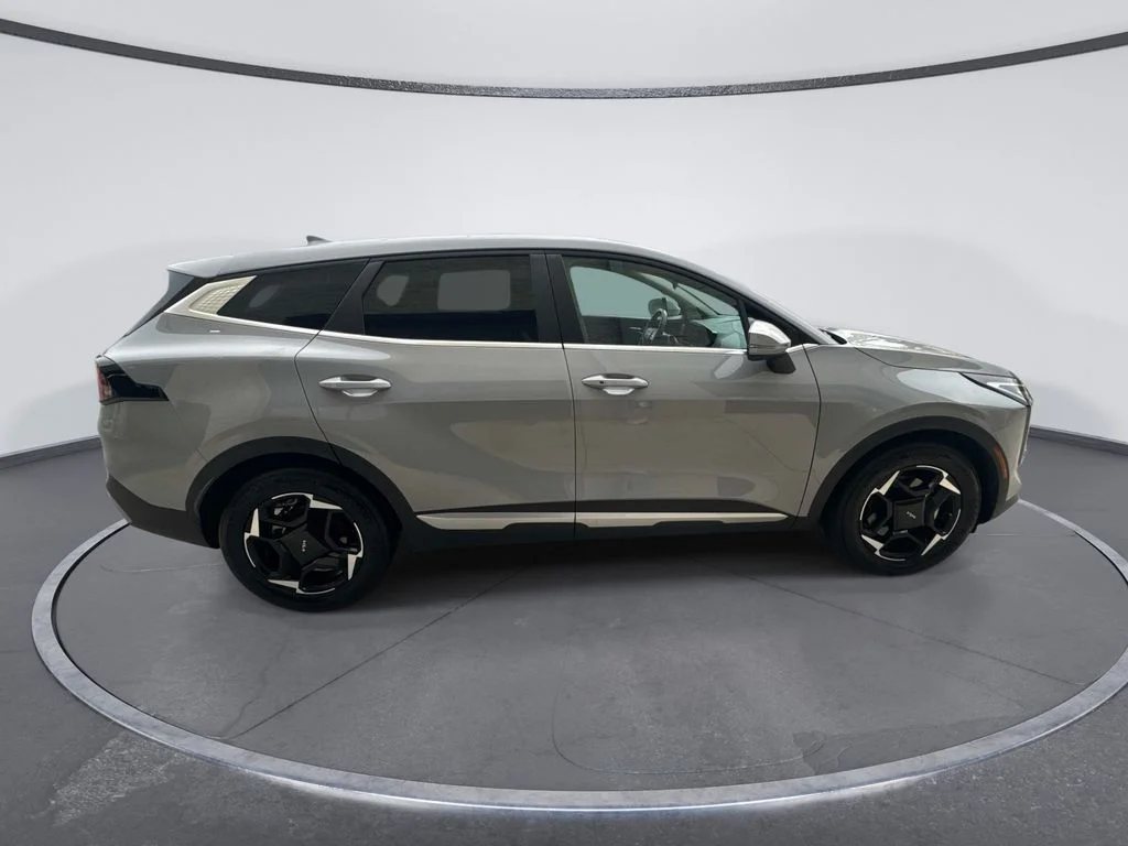 Used 2026 Gray Kia EX image 8