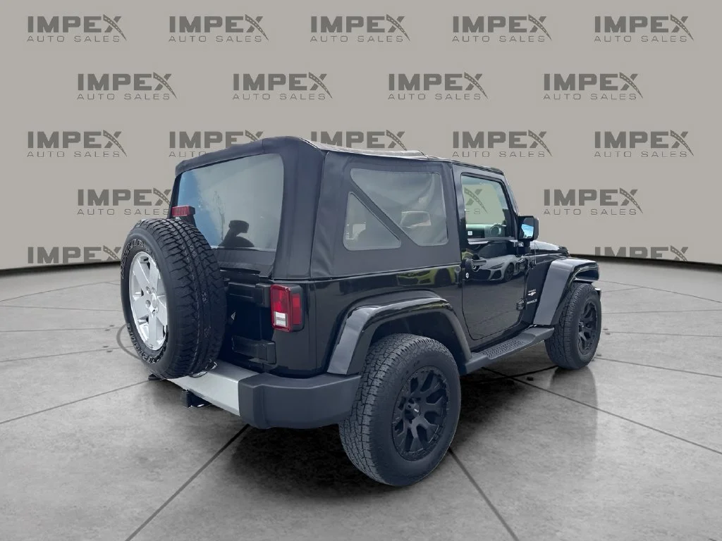 Used 2011 Black Jeep Sahara image 5