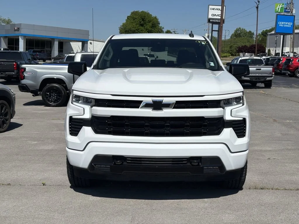 Used 2024 Summit White Chevrolet RST image 5