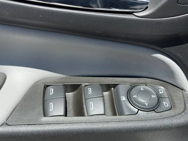 Used 2023 STERLING GRAY METALLIC Chevrolet LT image 21